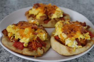 Breakfast Pizza - The Evolving Cookbook